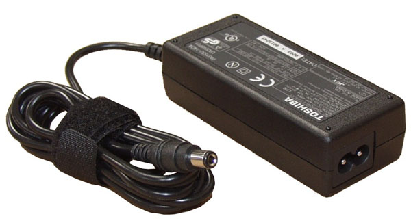 Toshiba Genuine Original PA3153U-1ACA AC Adapter 15V 3A 45W For Satellite 2100 2650 2550 2800 Portege 2000 400