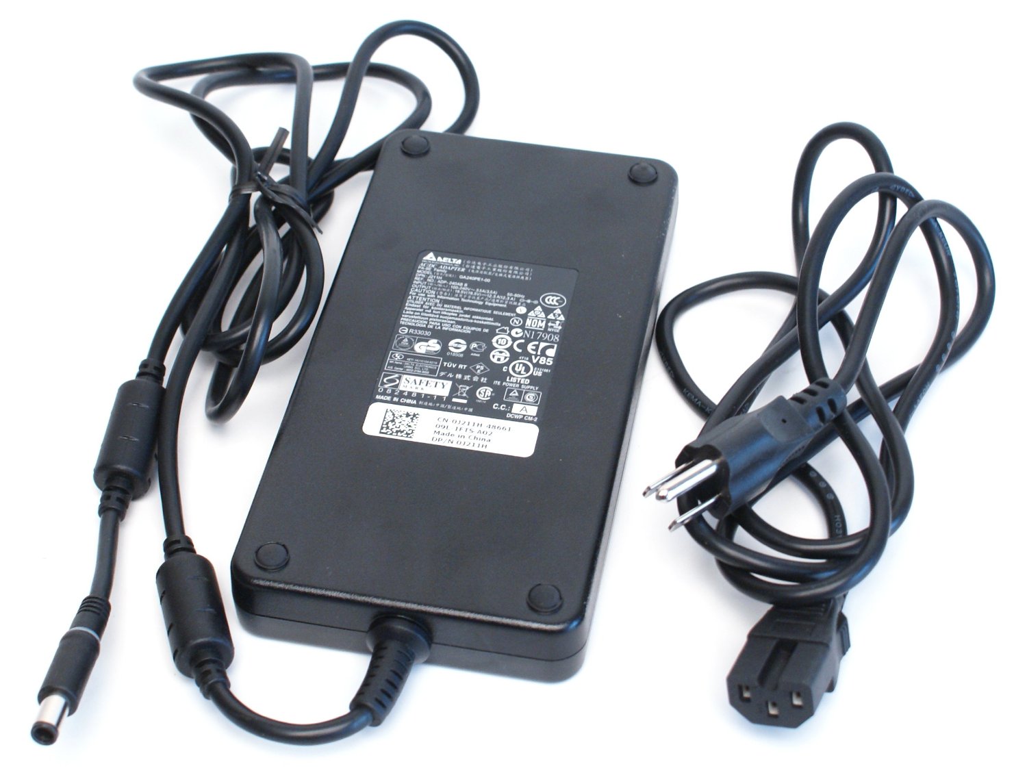 19.5v 12.3a Dell GA240PE1-00, ADP-240AB B 240-Watt Family AC Power Adapter